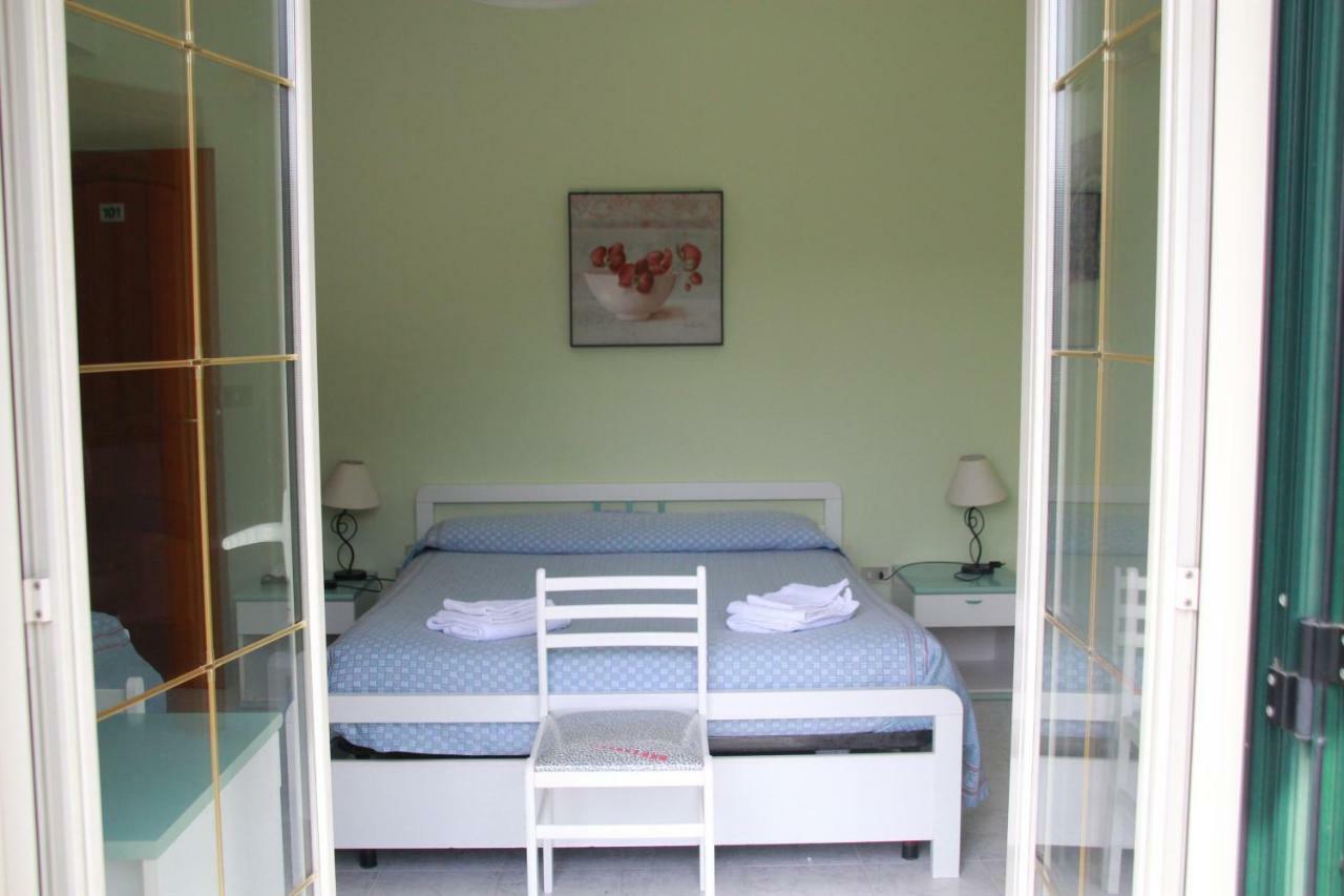 Palia'S Hotel Laino Borgo Buitenkant foto